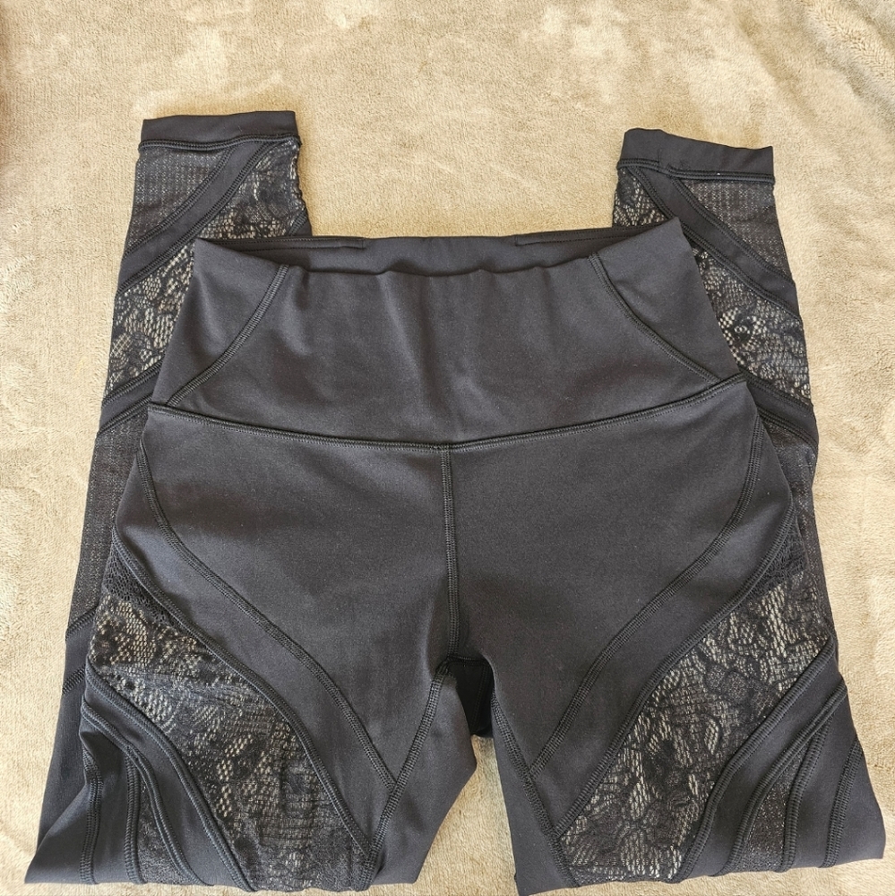 Lululemon wunder under high rise tight 25" lace black